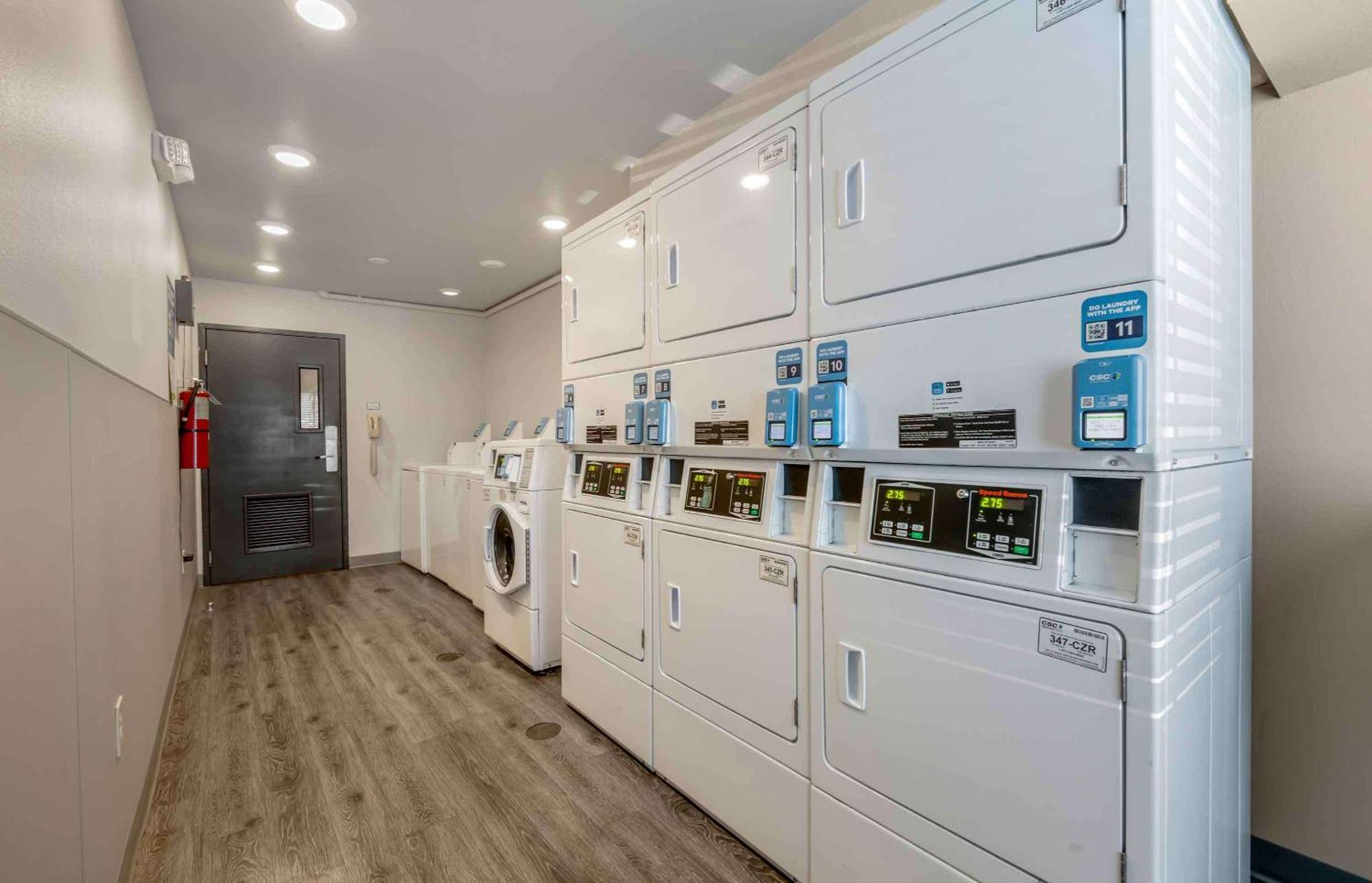 Extended Stay America Select Suites - Orlando - East ภายนอก รูปภาพ
